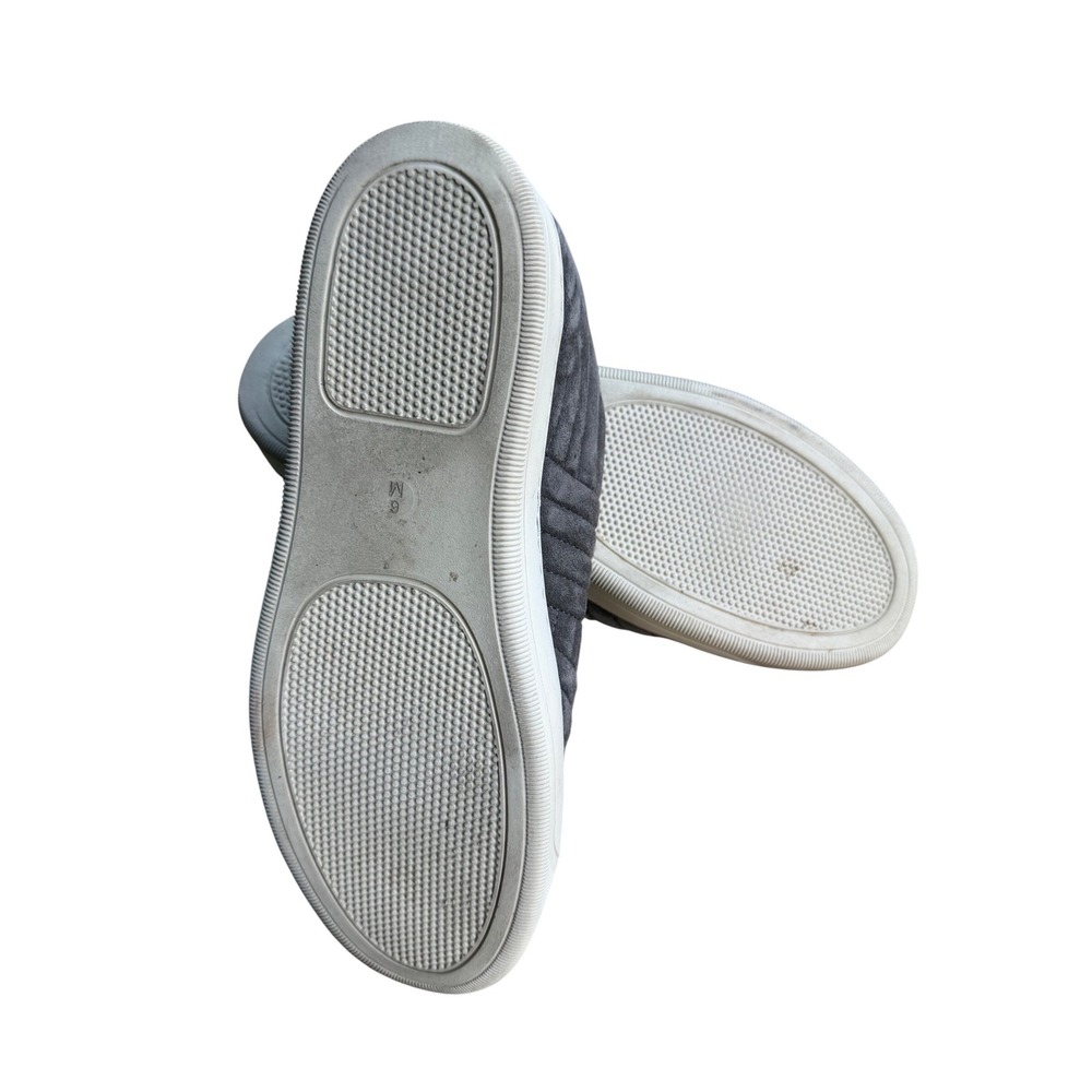 Vaneli Sport Sneakers Womens 6 Grey Suede Quilted Low Top Lace Up Excellent - Picture 6 of 7